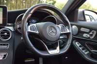 USED 2015 15 MERCEDES-BENZ C-CLASS 4.0 AMG C 63 PREMIUM 5d 469 BHP LOW MILES / PREMIUM PLUS