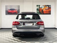 USED 2015 15 MERCEDES-BENZ C-CLASS 4.0 AMG C 63 PREMIUM 5d 469 BHP LOW MILES / PREMIUM PLUS