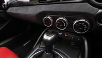 USED 2018 68 ABARTH 124 1.4 T (170) MultiAir 2dr Convertible Auto Euro 6 (Turini 1975 White) !! NATIONWIDE DELIVERY AVAILABLE !!