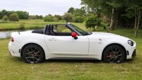 USED 2018 68 ABARTH 124 1.4 T (170) MultiAir 2dr Convertible Auto Euro 6 (Turini 1975 White) !! NATIONWIDE DELIVERY AVAILABLE !!