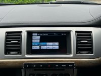 USED 2013 13 JAGUAR XF 3.0 D V6 PREMIUM LUXURY 4d 240 BHP 