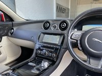 USED 2016 16 JAGUAR XJ 3.0 D V6 PORTFOLIO L 4d 296 BHP 