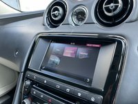 USED 2016 16 JAGUAR XJ 3.0 D V6 PORTFOLIO L 4d 296 BHP 