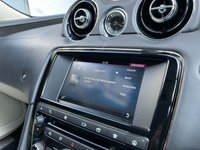 USED 2016 16 JAGUAR XJ 3.0 D V6 PORTFOLIO L 4d 296 BHP 