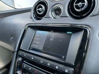 USED 2016 16 JAGUAR XJ 3.0 D V6 PORTFOLIO L 4d 296 BHP 