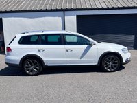 USED 2013 63 VOLKSWAGEN PASSAT 2.0 ALLTRACK TDI BLUEMOTION TECH 4MOTION DSG 5d 175 BHP HIGHER GROUND CLEARANCE