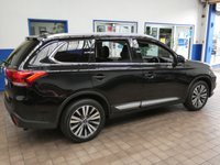USED 2019 69 MITSUBISHI OUTLANDER 2.0 EXCEED 5d 148 BHP 7 SEATS SAT NAV LEATHER CAMERA 1 OWNER MITSUBISHI WARRANTY TILL SEPT 2024
