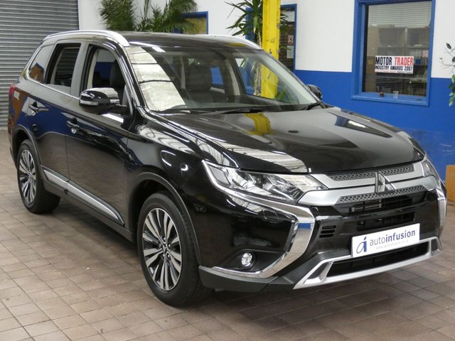 2019 69 Mitsubishi Outlander 2.0 EXCEED 5d 148 BHP
