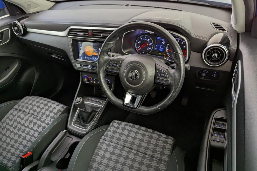 USED 2018 MG MG ZS 1.5 EXCITE 5d 105 BHP 