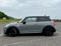 USED 2017 66 MINI HATCH COOPER 2.0 COOPER S 3d 189 BHP 