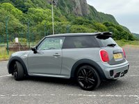 USED 2017 66 MINI HATCH COOPER 2.0 COOPER S 3d 189 BHP 