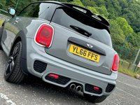 USED 2017 66 MINI HATCH COOPER 2.0 COOPER S 3d 189 BHP 
