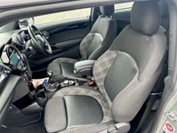 USED 2017 66 MINI HATCH COOPER 2.0 COOPER S 3d 189 BHP 