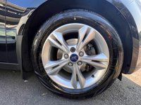 USED 2012 12 FORD FOCUS 1.6 ZETEC 5d 124 BHP 1 FORMER KEEPER, COMPREHENSIVE SERVICE HISTORY INCLUDING 11 STAMPS!!, LONG MOT UNTIL FEB 2024.FINISHED IN METALLIC PANTHER BLACK COLOUR.  THIS BEING THE ZETEC MODEL COMES WITH GREAT SPEC INCLUDING ISOFIX, FRONT FOG LIGHTS, REAR PARKING SENSORS, BLUETOOTH, HEATED WINDSCREEN, ELECTRIC WINDOWS AND MIRRORS, ALLOY WHEELS, MULTI FUNCTION STEERING WHEEL, REMOTE CENTRAL LOCKING AND AIR CON. + 3 MONTHS WARRANTY AND 12 MONTHS AA BREAKDOWN COVER