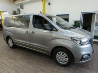 USED 2019 69 HYUNDAI i800 2.5 CRDI SE NAV 5d 134 BHP 8 SEATS SAT NAV HEATED SEATS PARKING SENSORS HYUNDAI WARRANTY TILL SEPTEMBER 2024