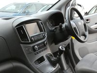 USED 2019 69 HYUNDAI i800 2.5 CRDI SE NAV 5d 134 BHP 8 SEATS SAT NAV HEATED SEATS PARKING SENSORS HYUNDAI WARRANTY TILL SEPTEMBER 2024