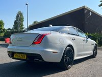 USED 2016 Y JAGUAR XJ 3.0 D V6 R-SPORT 4d 296 BHP 