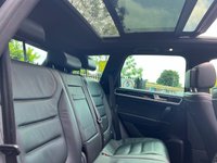 USED 2018 18 VOLKSWAGEN TOUAREG 3.0 V6 R-LINE PLUS TDI BLUEMOTION TECHNOLOGY 5d 259 BHP 