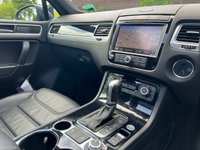 USED 2018 18 VOLKSWAGEN TOUAREG 3.0 V6 R-LINE PLUS TDI BLUEMOTION TECHNOLOGY 5d 259 BHP 