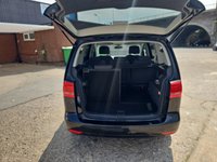 USED 2014 64 VOLKSWAGEN TOURAN 1.6 SE TDI BLUEMOTION TECHNOLOGY 5d 103 BHP 7 Seater.