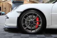 USED 2014 64 PORSCHE 911 3.8 GT3 PDK 2d 475 BHP FULL HISTORY, MAJOR SERVICE AT PORSCHE JUNE 2023, FULL PAINT PROTECTION FILM, AXLE LIFT, SPORTS EXHAUST, LEATHER DASH, ACTIVE SUSPENSION AND PORSCHE WARRANTY.