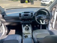 USED 2013 63 KIA SPORTAGE 1.6 2 5d 133 BHP ULEZ Compliant Sportage With Panoramic Sunroof, Bluetooth, Rear Parking Sensors And Lots More !