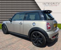 USED 2009 59 MINI HATCH COOPER 1.6 COOPER S 3d 172 BHP BLUETOOTH HANDSFREE - AUTOMATIC A/C -