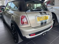 USED 2009 59 MINI HATCH COOPER 1.6 COOPER S 3d 172 BHP BLUETOOTH HANDSFREE - AUTOMATIC A/C -