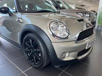 USED 2009 59 MINI HATCH COOPER 1.6 COOPER S 3d 172 BHP BLUETOOTH HANDSFREE - AUTOMATIC A/C -