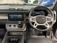 USED 2022 72 LAND ROVER DEFENDER 3.0 X-DYNAMIC SE MHEV 3d 246 BHP URBAN BODY KIT - CARBON BONNET - 1 OWNER FROM NEW & PAN SROOF!!