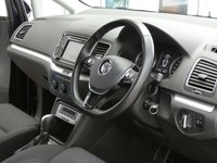 USED 2019 69 VOLKSWAGEN SHARAN 2.0 SE NAVIGATION TDI DSG 5d 148 BHP 7 SEAT SAT NAV PARKING SENSORS 1 OWNER 6 MONTHS GOLD WARRANTY