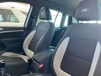 USED 2015 15 VOLKSWAGEN TIGUAN 2.0 R LINE TDI BLUEMOTION TECHNOLOGY 4MOTION 5d 175 BHP SAT NAV - BLUETOOTH HANDSFREE - USB INPUT - FRONT AND REAR PARK ASSIST