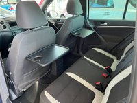 USED 2015 15 VOLKSWAGEN TIGUAN 2.0 R LINE TDI BLUEMOTION TECHNOLOGY 4MOTION 5d 175 BHP SAT NAV - BLUETOOTH HANDSFREE - USB INPUT - FRONT AND REAR PARK ASSIST