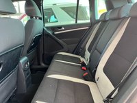 USED 2015 15 VOLKSWAGEN TIGUAN 2.0 R LINE TDI BLUEMOTION TECHNOLOGY 4MOTION 5d 175 BHP SAT NAV - BLUETOOTH HANDSFREE - USB INPUT - FRONT AND REAR PARK ASSIST