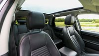 USED 2018 68 LAND ROVER DISCOVERY SPORT 2.0 TD4 (180) HSE Luxury 5dr Auto Euro 6 (Panoramic Sunroof, Stealth Pack, Side Steps) !! NATIONWIDE DELIVERY AVAILABLE !!