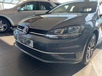 USED 2017 17 VOLKSWAGEN GOLF 1.6 SE NAVIGATION TDI BLUEMOTION TECHNOLOGY DSG 5d 114 BHP 1 FORMER OWNER