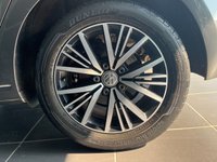 USED 2017 17 VOLKSWAGEN GOLF 1.6 SE NAVIGATION TDI BLUEMOTION TECHNOLOGY DSG 5d 114 BHP 1 FORMER OWNER