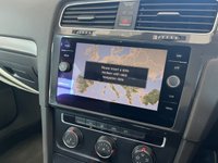 USED 2017 17 VOLKSWAGEN GOLF 1.6 SE NAVIGATION TDI BLUEMOTION TECHNOLOGY DSG 5d 114 BHP 1 FORMER OWNER