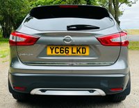 USED 2016 66 NISSAN QASHQAI 1.6 DCI TEKNA XTRONIC 5d 128 BHP AUTOMATIC PANORAMIC SUNROOF SATELLITE NAVIGATION HEATED FRONT SEATS