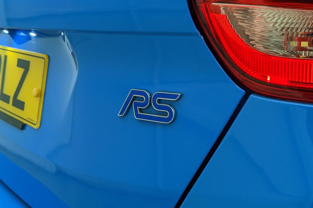 USED 2017 17 FORD FOCUS 2.3 RS 5d 346 BHP 