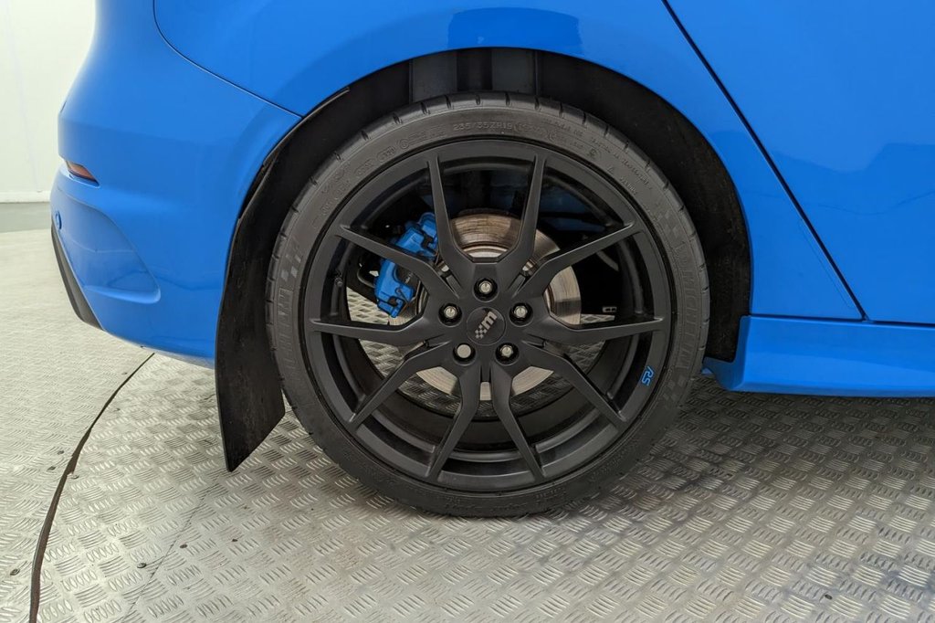 USED 2017 17 FORD FOCUS 2.3 RS 5d 346 BHP 