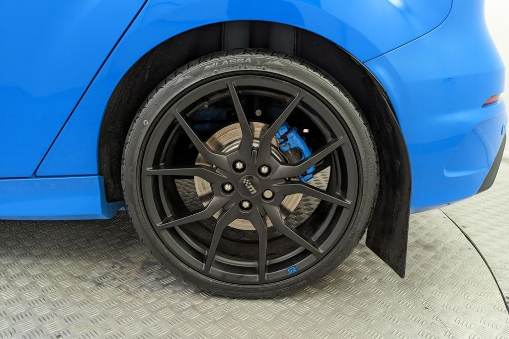 USED 2017 17 FORD FOCUS 2.3 RS 5d 346 BHP 