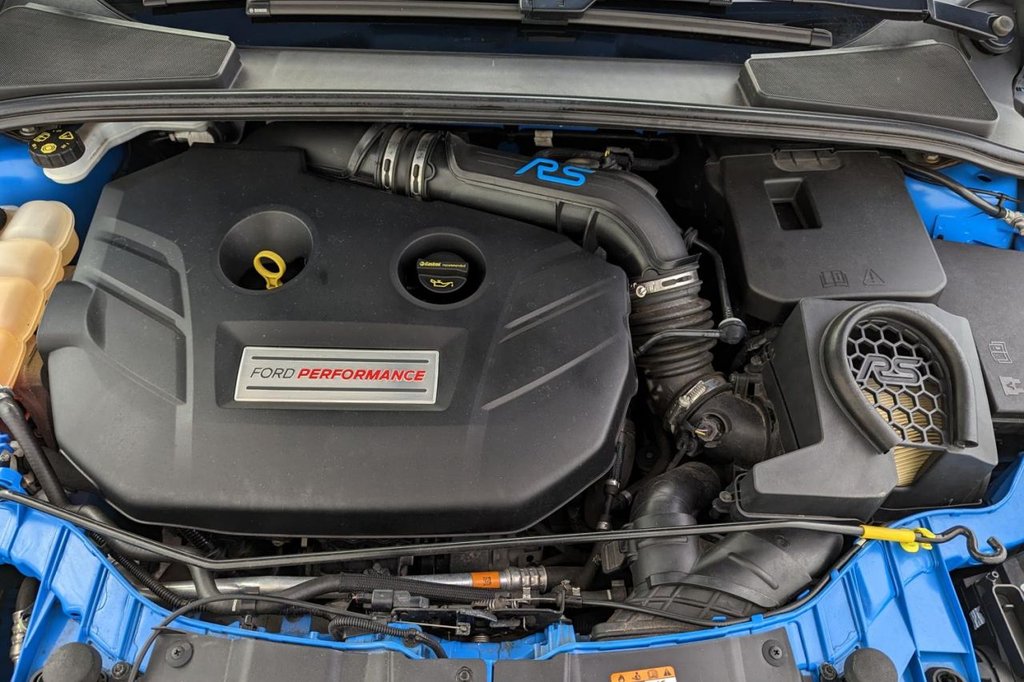 USED 2017 17 FORD FOCUS 2.3 RS 5d 346 BHP 