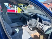 USED 2000 M MERCEDES-BENZ C-CLASS 2.6 C240 ELEGANCE 4d 170 BHP AUTOMATIC!!!, GOOD SERVICE HISTORY, NEW MOT, CLIMATE CONTROL, HALF LEATHER INTERIOR, INCH ALLOYS,  MULTI FUNCTION STEERING WHEEL, CRUISE CONTROL, SPEED LIMITER, AUTOMATIC LIGHTS AND 1 KEY.