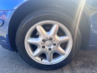 USED 2000 M MERCEDES-BENZ C-CLASS 2.6 C240 ELEGANCE 4d 170 BHP AUTOMATIC!!!, GOOD SERVICE HISTORY, NEW MOT, CLIMATE CONTROL, HALF LEATHER INTERIOR, INCH ALLOYS,  MULTI FUNCTION STEERING WHEEL, CRUISE CONTROL, SPEED LIMITER, AUTOMATIC LIGHTS AND 1 KEY.