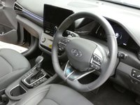 USED 2020 20 HYUNDAI IONIQ 1.6 PREMIUM SE MHEV 5d 140 BHP SAT NAV LEATHER HEATED CAMERA 1 OWNER HYUNDAI WARRANTY TILL MARCH 2025