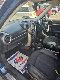USED 2011 61 MINI COUNTRYMAN 1.6 COOPER 5d 122 BHP 