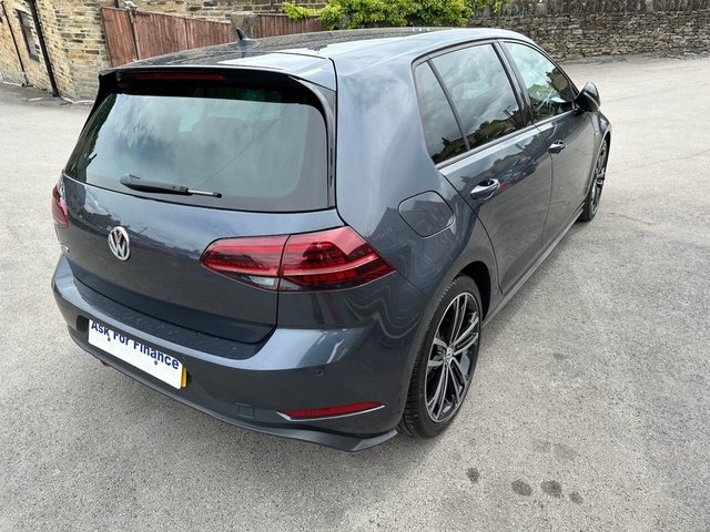 2018 VOLKSWAGEN, GOLF - Photo 6
