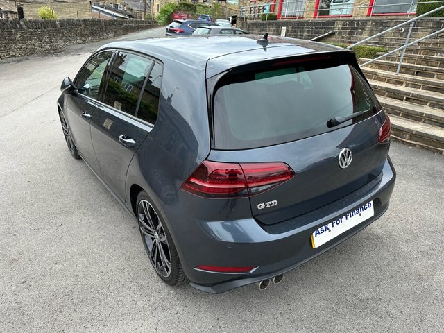 2018 VOLKSWAGEN, GOLF - Photo 7