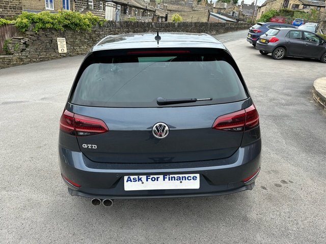 2018 VOLKSWAGEN, GOLF - Photo 8